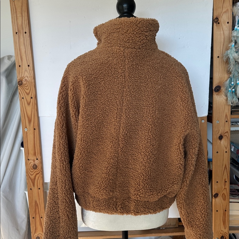 Free People We the Free Izzy wrap - Teddy Jacket in xs sand (tan) fleece Sherpa - Picture 6 of 10